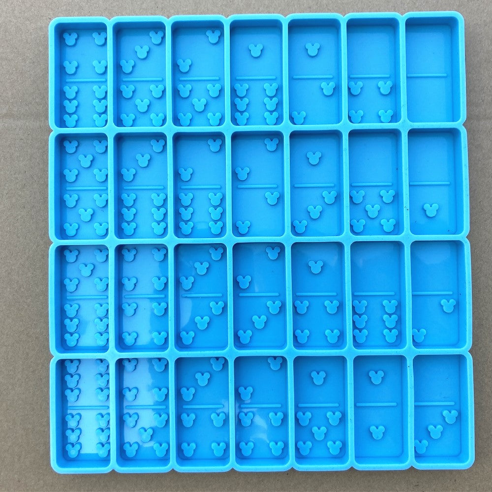 Famous Mouse Dominoes