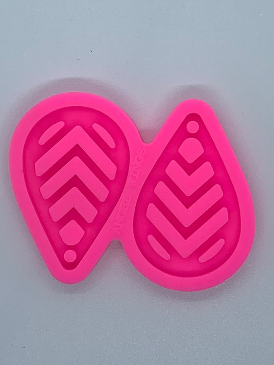 Oval Cutout - Earrings